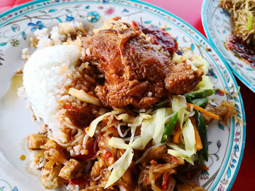 Ngombey Katman & Sons Parit Raja