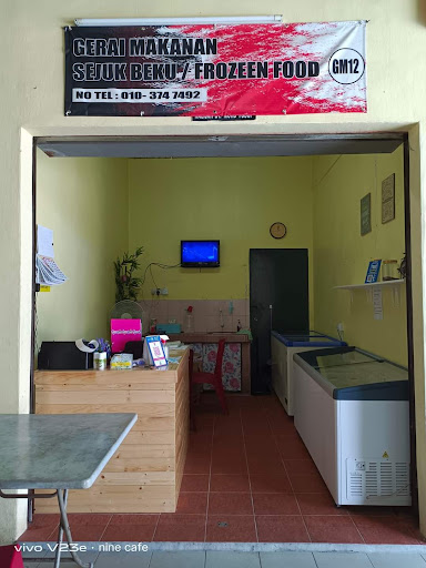 PASAR AWAM PEKAN NENAS