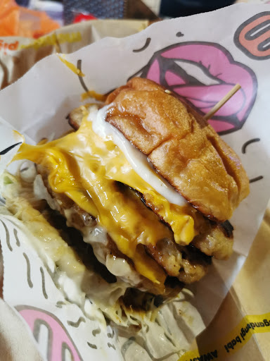 猪霸王 Monsterpig 猪霸王 Monsterpig