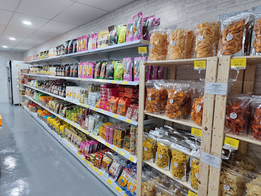 小笼包代购坊 Little Bun Purchase JB - 居銮特产，豆沙饼，月饼，居銮咖啡，满月礼盒，过大礼喜饼，北部土产，拉央薯片，各种零食