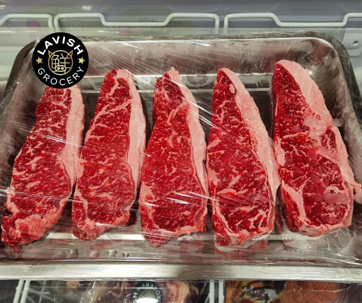 Lavish Grocery & Duty Free Liquor 免稅酒店 Lavish Grocery & Duty Free Liquor 免稅酒店