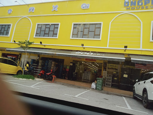 Ongplas Houseware Tumpat