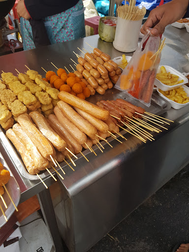 Pasar Pagi Kea Farm Market