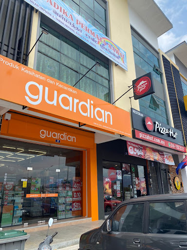 Guardian โข Kelapa Sawit Kulai Guardian โข Kelapa Sawit Kulai