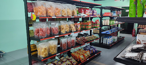 Niu niu mart 妞妞超市 Niu niu mart 妞妞超市