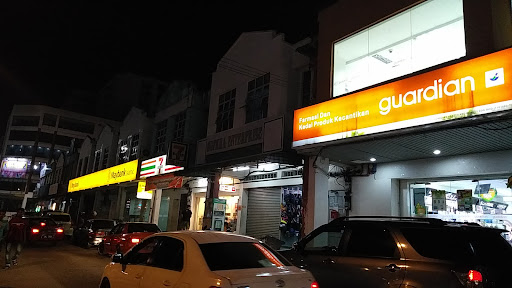 GUARDIAN JALAN NIAGA, KOTA TINGGI GUARDIAN JALAN NIAGA, KOTA TINGGI